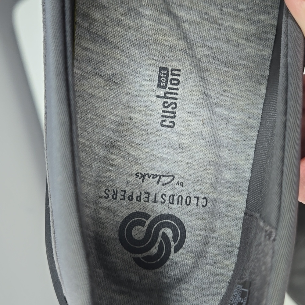 Clarks Cloudstepper Gray Shoes - image 8